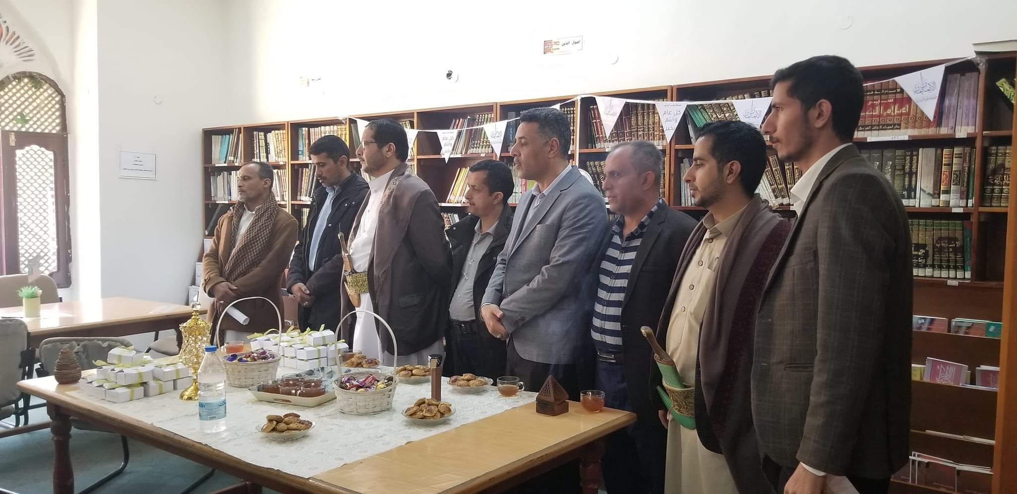 جامعة المعرفة تُحيي ذكرى دخول اليمنيين في دين الله أفواجا " جمعة رجب"