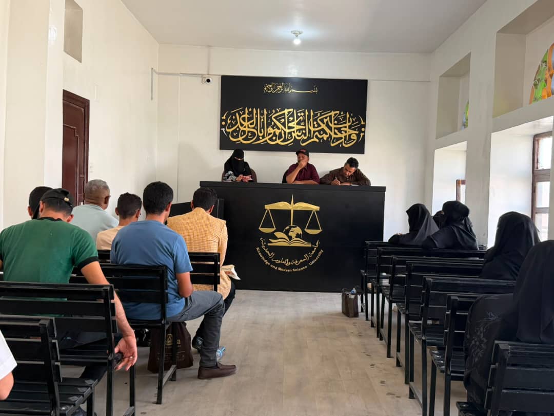 من قاعات الدراسة إلى قاعة المحكمة.. طلاب الشريعة والقانون في تطبيق عملي أسبوعي